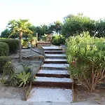 Duquesa - Superb Sea Views & Overlooking Pool