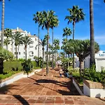 Duquesa - Superb Sea Views & Overlooking Pool *