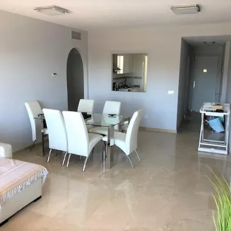 Duquesa - Superb Sea Views & Overlooking Pool Apartment Manilva