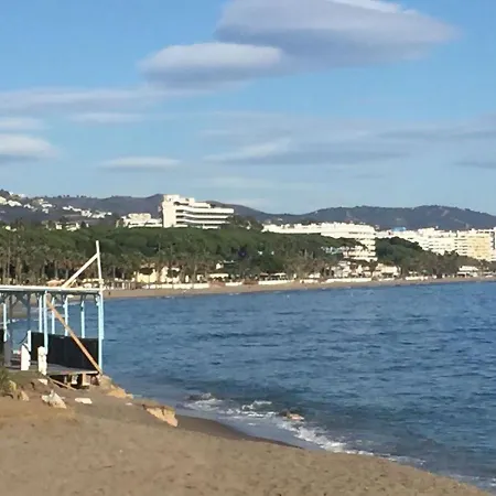 Duquesa - Superb Sea Views & Overlooking Pool Apartment Manilva