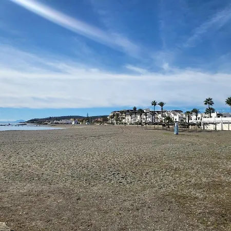 Duquesa - Superb Sea Views & Overlooking Pool