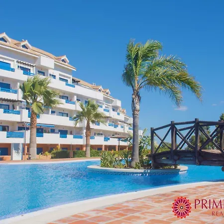Apartment Duquesa - Superb Sea Views & Overlooking Pool *