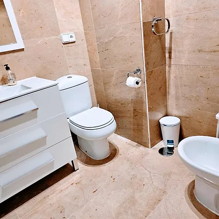 Duquesa - Superb Sea Views & Overlooking Pool Apartment