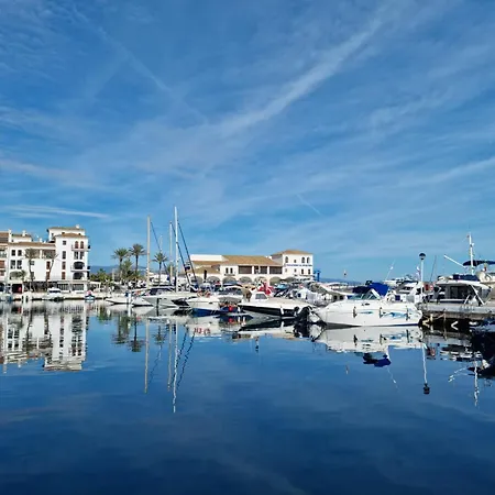 Duquesa - Superb Sea Views & Overlooking Pool *