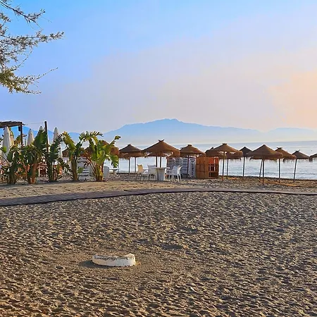 Duquesa - Superb Sea Views & Overlooking Pool